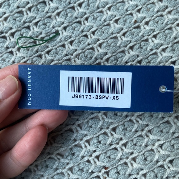 Brand new jaanu XS Scrubs - Picture 7 of 7